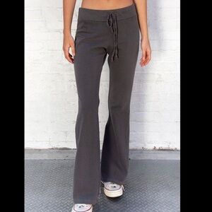 Brandy Melville Dark Ash Hilary Yoga Pants